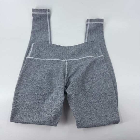 Lululemon Athletica Heathered Gray‎ Leggings - Picture 7 of 10